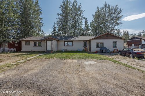 659 22nd Ave, Fairbanks, AK, 99701-6563 | Card Image