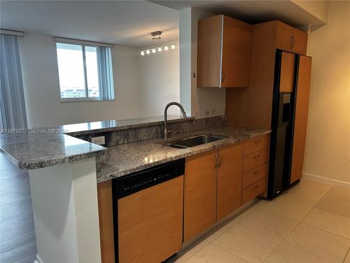 apt-914-18800 Ne 29th Ave, Aventura, FL, 33180-2852 | Card Image