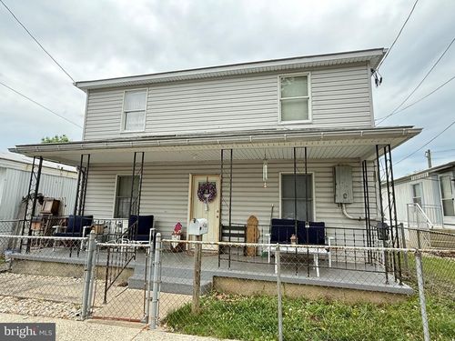 44 Vernon St, KEYSER, WV, 26726-2411 | Card Image