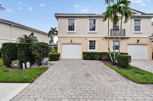 209 Fortuna Dr, Palm Beach Gardens, FL, 33410-4317 | Card Image