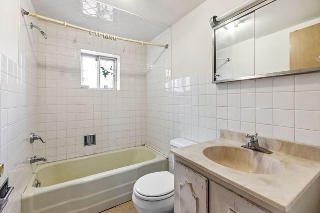 1343 Sleepy Hollow Rd, House other with 3 bedrooms, 2 bathrooms and 2 parking in Glenview IL | Image 16