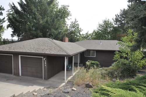 425 Nw North Street, Pullman, WA, 99163 | Card Image