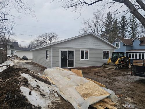 424 Erie Ave, Crosby, MN, 56441-1220 | Card Image