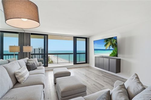 1407-4001 Gulf Shore Blvd N, NAPLES, FL, 34103-3404 | Card Image