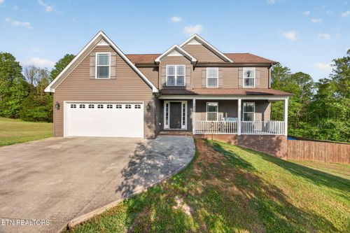 7836 Platinum Cir, Baxter, TN, 38544-1000 | Card Image