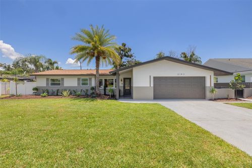 3197 Walnut St Ne, ST PETERSBURG, FL, 33704-2348 | Card Image