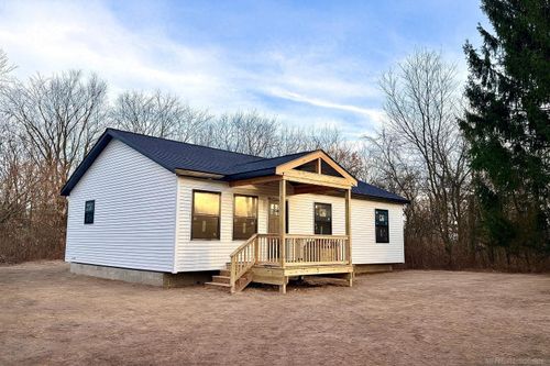 385 Mayer Rd, Saint Clair, MI, 48079-1025 | Card Image