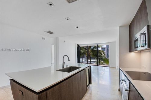 ste-806-68 Se 6th St, Miami, FL, 33131-3191 | Card Image