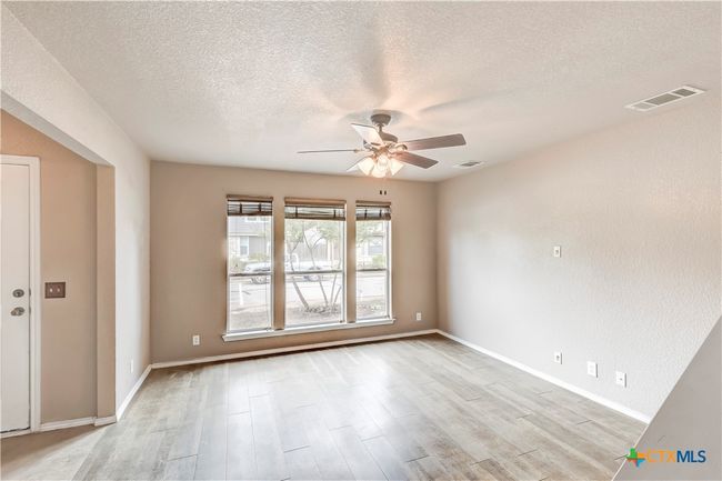 4501 Best Way, Condo with 3 bedrooms, 3 bathrooms and null parking in Austin TX | Image 5