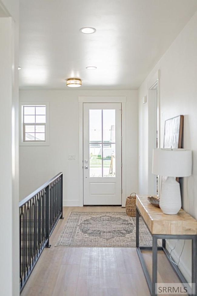 418 Rock Hill Ln, House other with 3 bedrooms, 2 bathrooms and 3 parking in Idaho Falls ID | Image 8