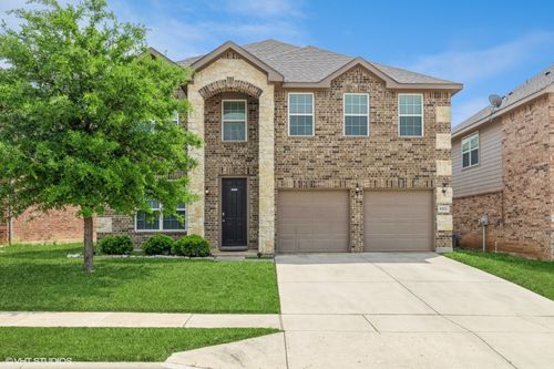 9332 San Tejas Dr, Fort Worth, TX, 76177-3305 | Card Image