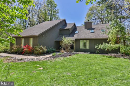 337 Woodline Road, Nazareth, PA, 18064 | Card Image