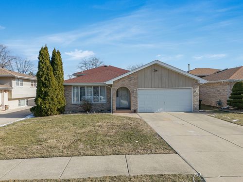 7653 S 78th Court, Bridgeview, IL, 60455 | Card Image