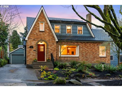 3844 Ne 21st Ave, Portland, OR, 97212 | Card Image