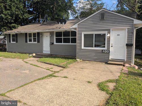 100 Blackwood Clementon Rd, PINE HILL, NJ, 08021-3848 | Card Image
