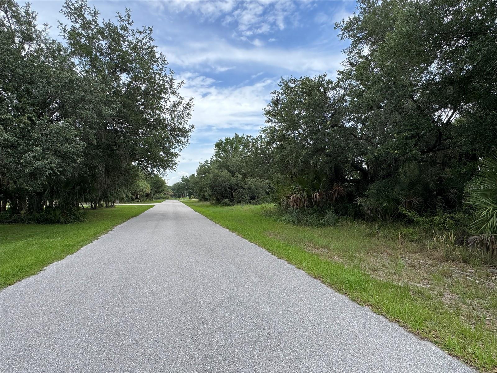 Land in PORT CHARLOTTE 2