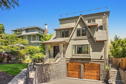 1810 Madrona Dr, Seattle, WA, 98122-3552 | Card Image