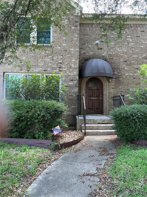 3218 Southmore Blvd, Houston, TX, 77004-6217 | Card Image