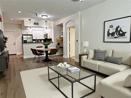 apt-3205-24595 Town Center Dr, Valencia, CA, 91355-1383 | Card Image