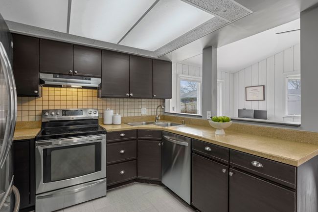 Kitchen | Image 5