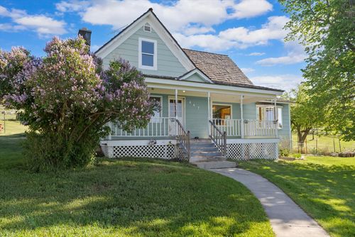 447 N Hill Rd, Kalispell, MT, 59901-8107 | Card Image