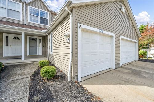 1356 Meadow Run, Copley, OH, 44321-2869 | Card Image