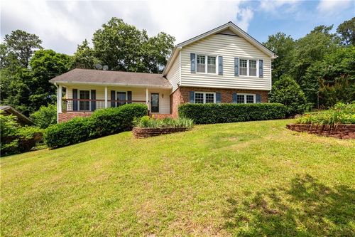 721 Dorsey Cir Sw, Lilburn, GA, 30047-4038 | Card Image
