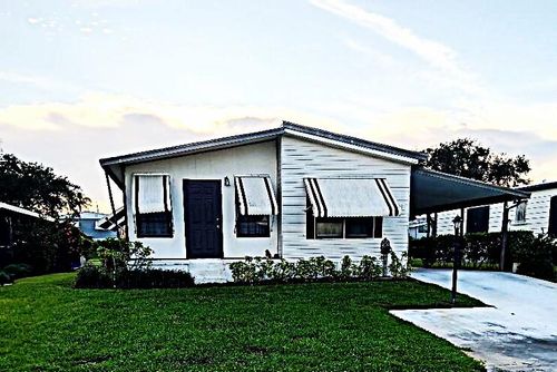 7781 Se Shenandoah Dr, Hobe Sound, FL, 33455-5935 | Card Image
