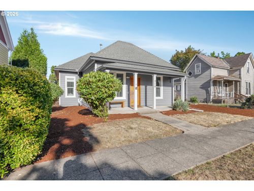 319 18th St, Salem, OR, 97301 | Card Image