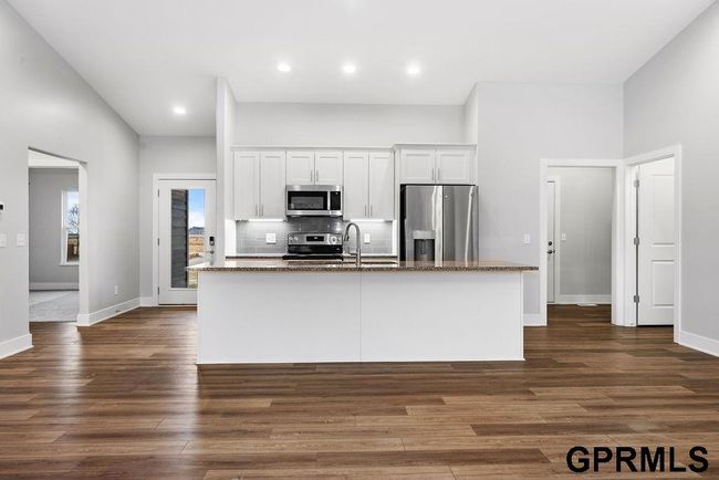 1314 Silver Ln, House other with 3 bedrooms, 2 bathrooms and 3 parking in Crescent IA | Image 7