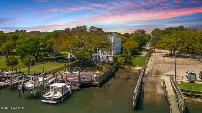 610 Trails End Rd, House other with 5 bedrooms, 5 bathrooms and 2 parking in Wilmington NC | Image 8