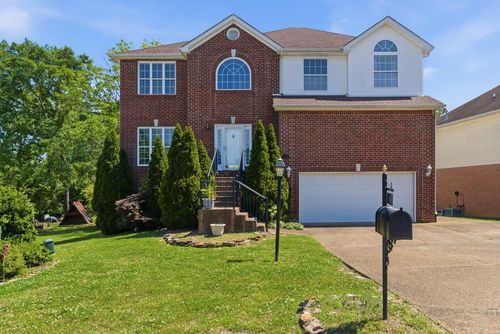 328 Moonwater Ct, Hermitage, TN, 37076-3677 | Card Image