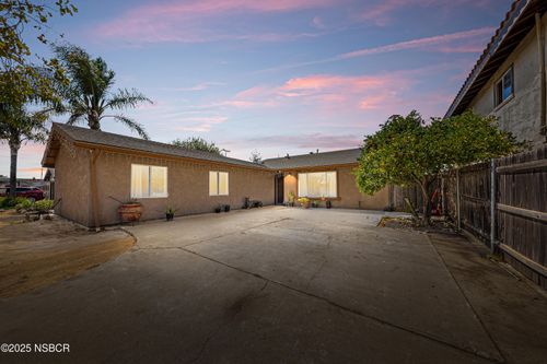 1105 Valerie St, Santa Maria, CA, 93454 | Card Image