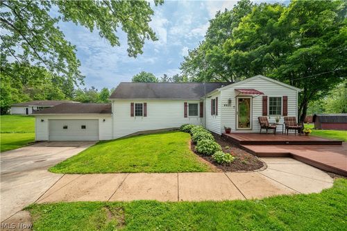 4631 March Avenue, Youngstown, OH, 44505 | Card Image