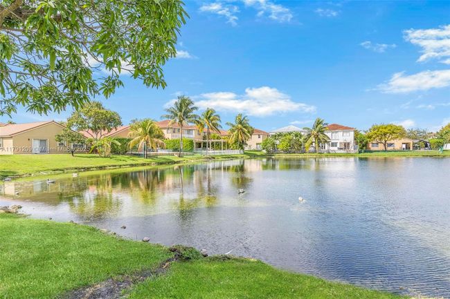 13109 Sw 54 Th Ct, House other with 5 bedrooms, 3 bathrooms and null parking in Miramar FL | Image 38