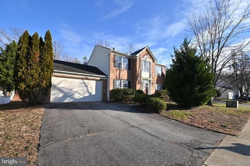 2880 Myrtlewood Dr, DUMFRIES, VA, 22026-4532 | Card Image
