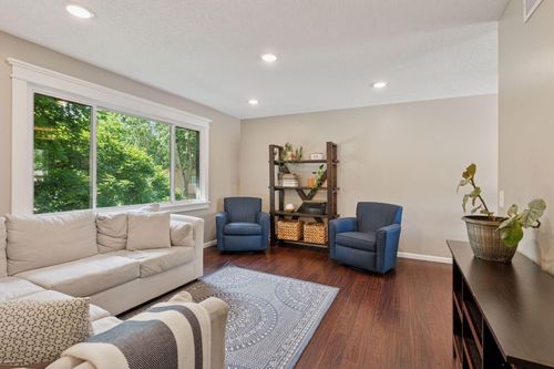 1025 105th Ave Nw, Coon Rapids, MN, 55433-4991 | Card Image