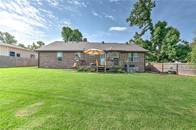 1303 W Pine St, House other with 3 bedrooms, 2 bathrooms and null parking in Rogers AR | Image 22