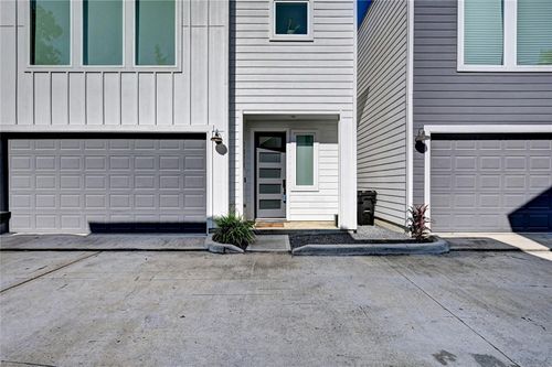 e-107 W Whitney St, Houston, TX, 77018-4514 | Card Image
