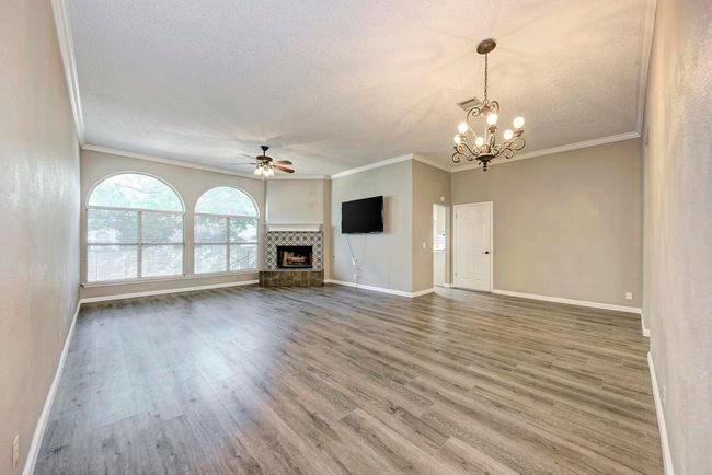 9113 Edwardson Ln, House other with 4 bedrooms, 2 bathrooms and 4 parking in Austin TX | Image 6