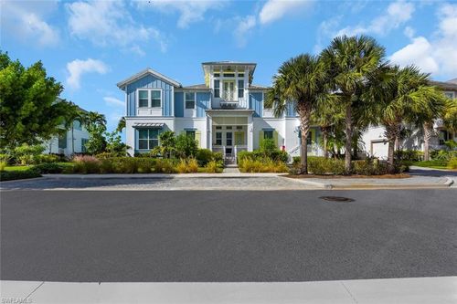 8-101-6561 Dominica Dr, NAPLES, FL, 34113-8195 | Card Image