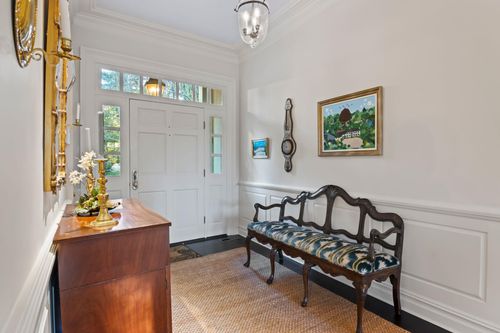 26 Morgan Ln, Locust Valley, NY, 11560-2417 | Card Image