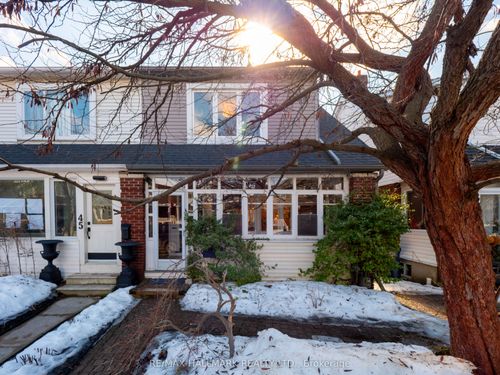 43 Robbins Ave, Toronto, ON, M4L1X1 | Card Image