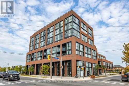 407-2300 St Clair Ave W, Toronto, ON, M6N0B3 | Card Image