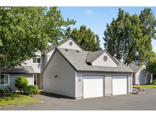 7332 Se Thiessen Rd, Milwaukie, OR, 97267-2062 | Card Image