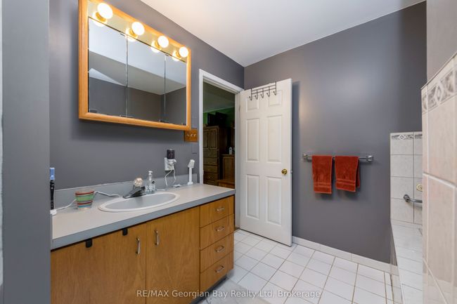 23 Duquette Crt, House other with 3 bedrooms, 2 bathrooms and 1 parking in Tiny ON | Image 21