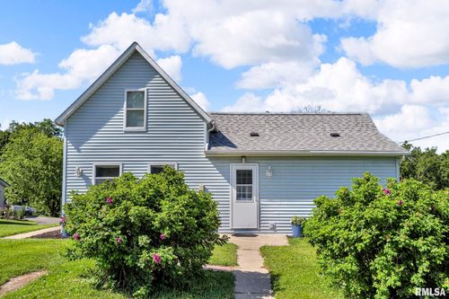 304 E Plum St, Anamosa, IA, 52205-1328 | Card Image