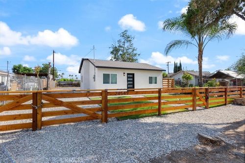 24549 Court St, San Bernardino, CA, 92410-4931 | Card Image