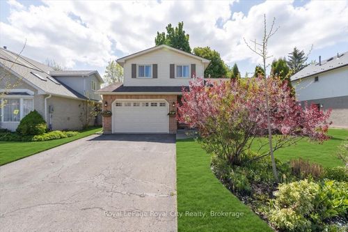 4 Smart Street, Guelph, ON, N1G4K9 | Card Image
