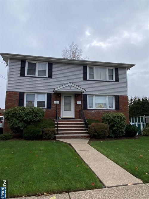 6 Jan Ct, Elmwood Park, NJ, 07407-2725 | Card Image